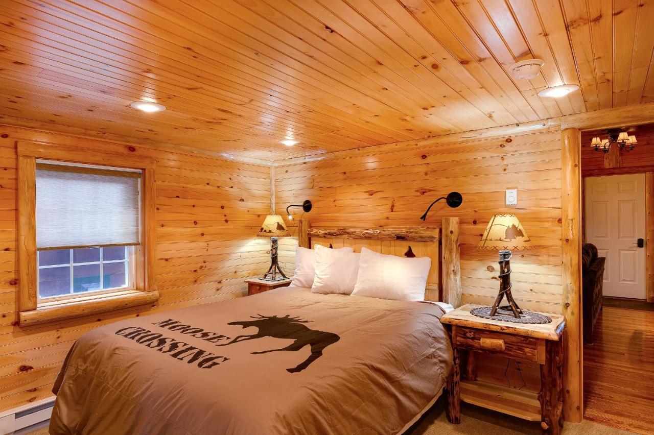 Cobble Mountain Lodge レークプラシッド エクステリア 写真