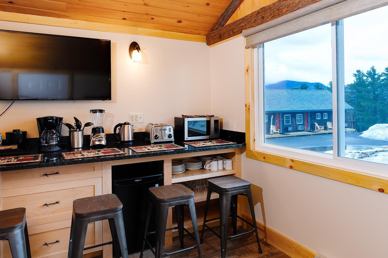 Cobble Mountain Lodge レークプラシッド エクステリア 写真