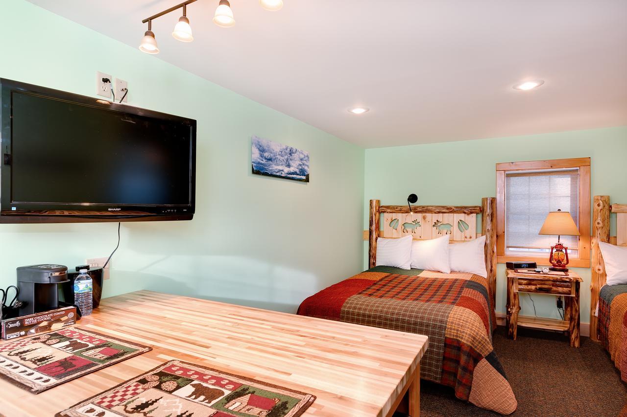 Cobble Mountain Lodge レークプラシッド エクステリア 写真