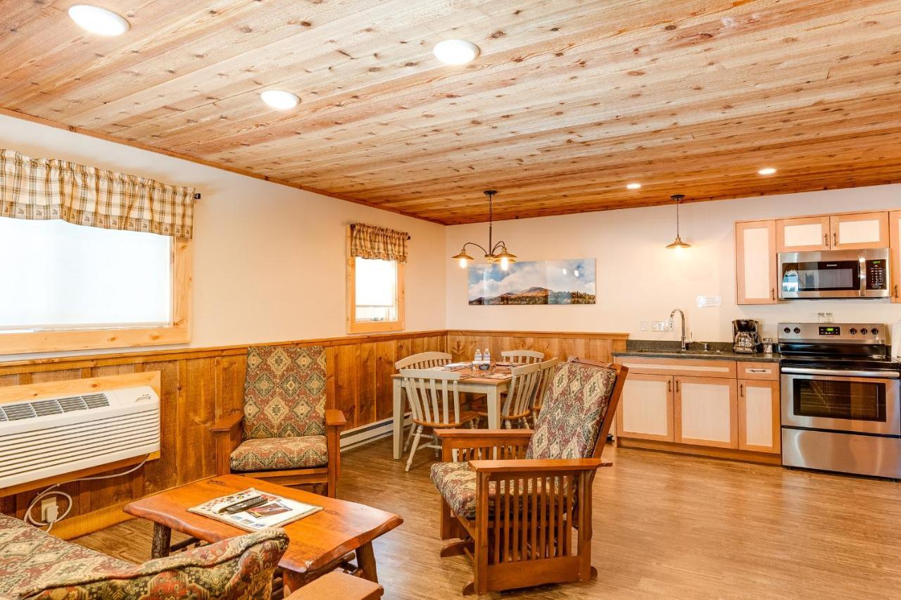 Cobble Mountain Lodge レークプラシッド エクステリア 写真