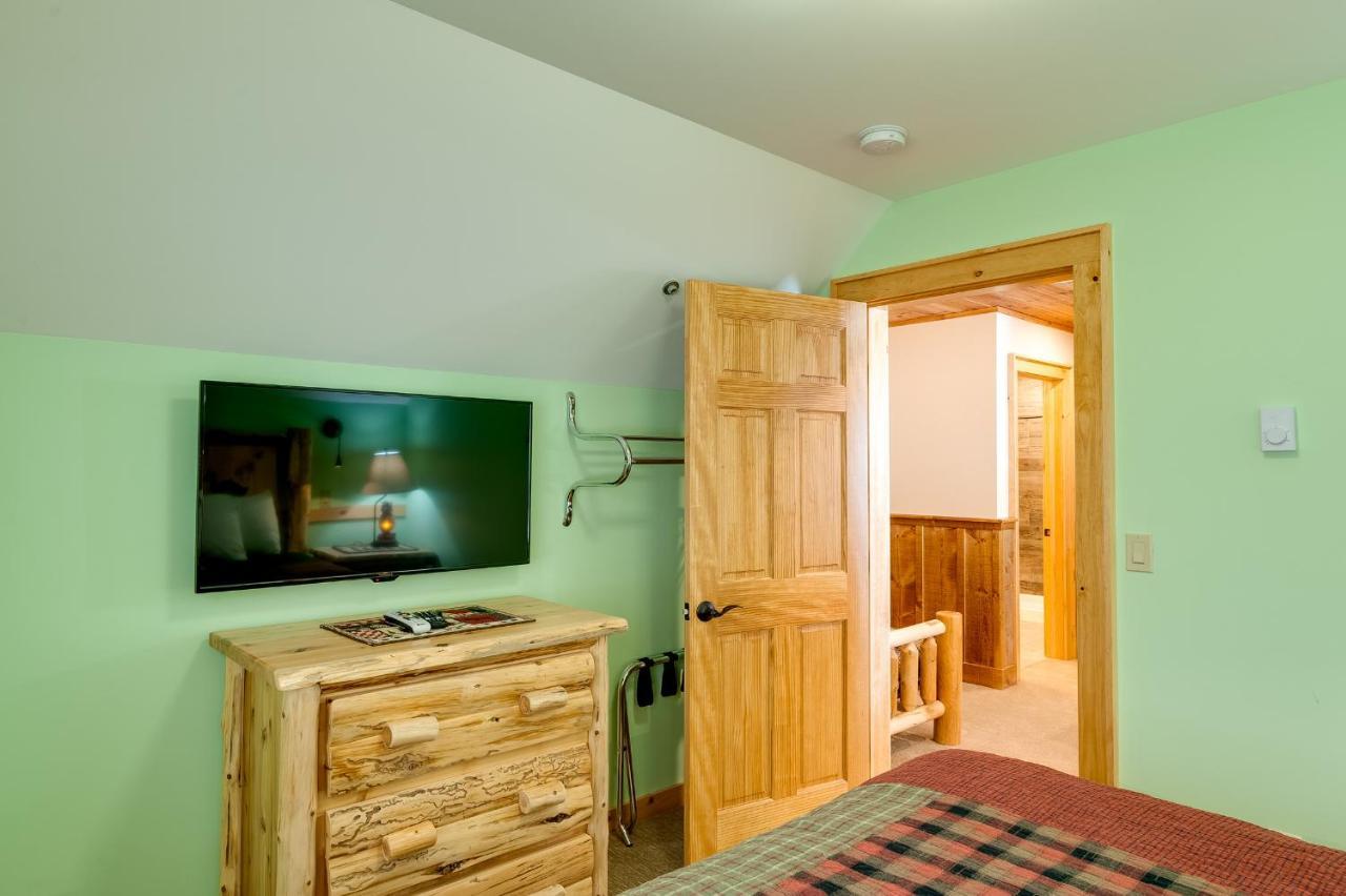 Cobble Mountain Lodge レークプラシッド エクステリア 写真